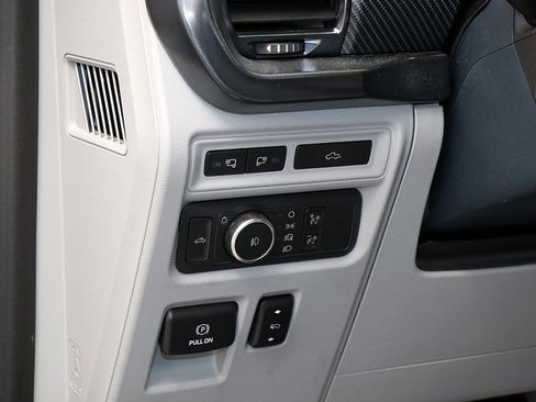 Used 2021 Ford F150 Limited image 26