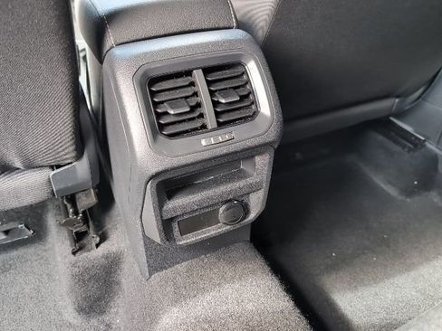 Used 2024 Volkswagen Tiguan S image 25