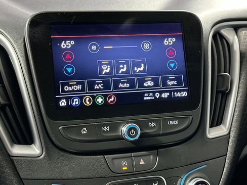 Used 2023 Chevrolet Malibu LT image 25