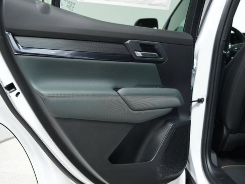 New 2026 GMC Terrain AT4 w/ Convenience Package III image 20