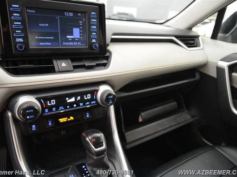 Used 2019 Toyota RAV4 XLE w/ Convenience Package image 34