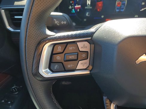 Used 2025 Ford Mustang GT Premium image 18