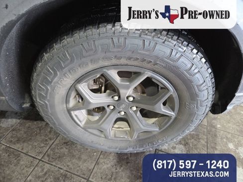 Used 2023 Ford Explorer Timberline w/ Timberline Technology Package AWD/4WD image 4