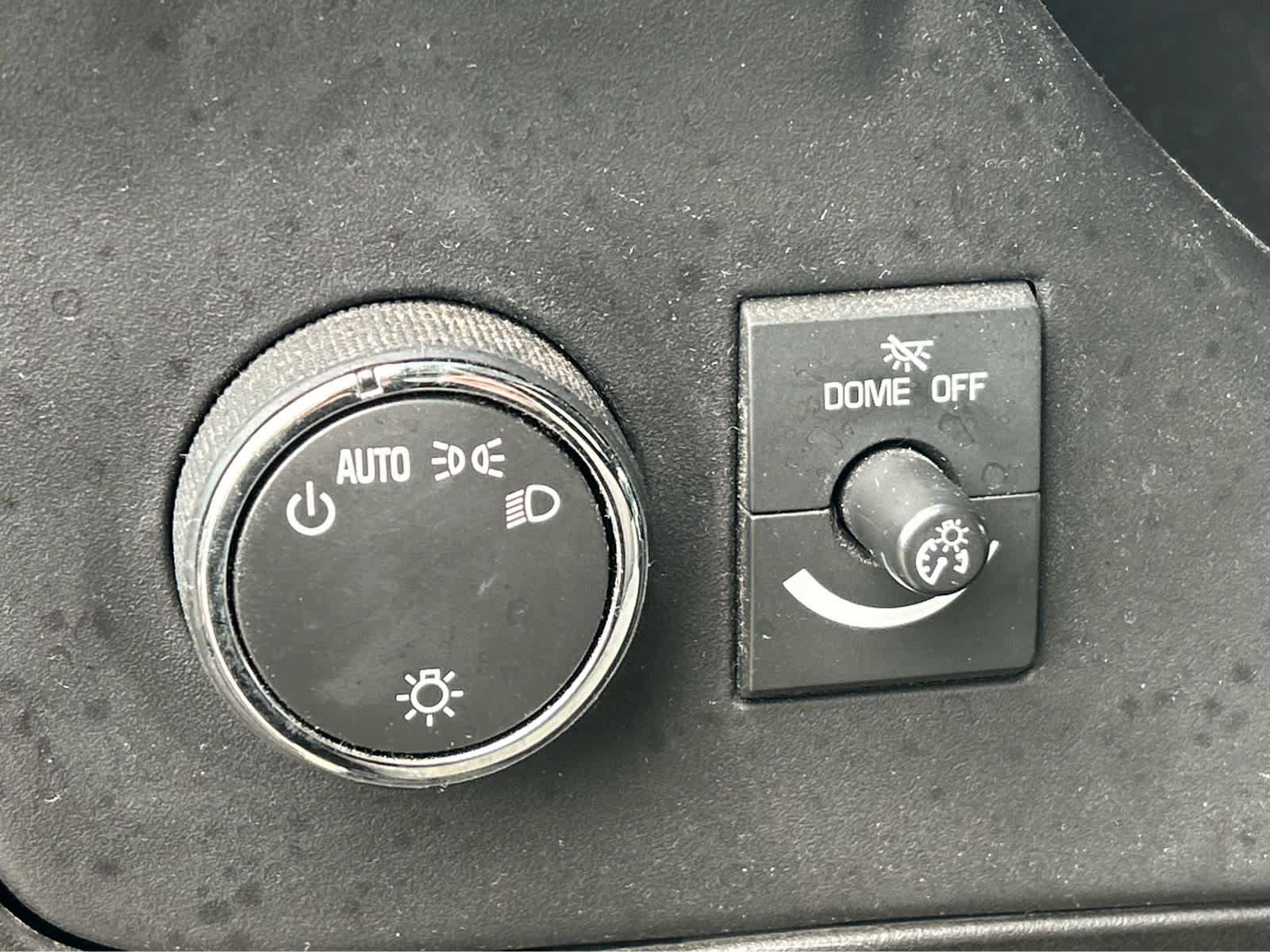Used 2015 GMC Savana 3500 RWD image 14