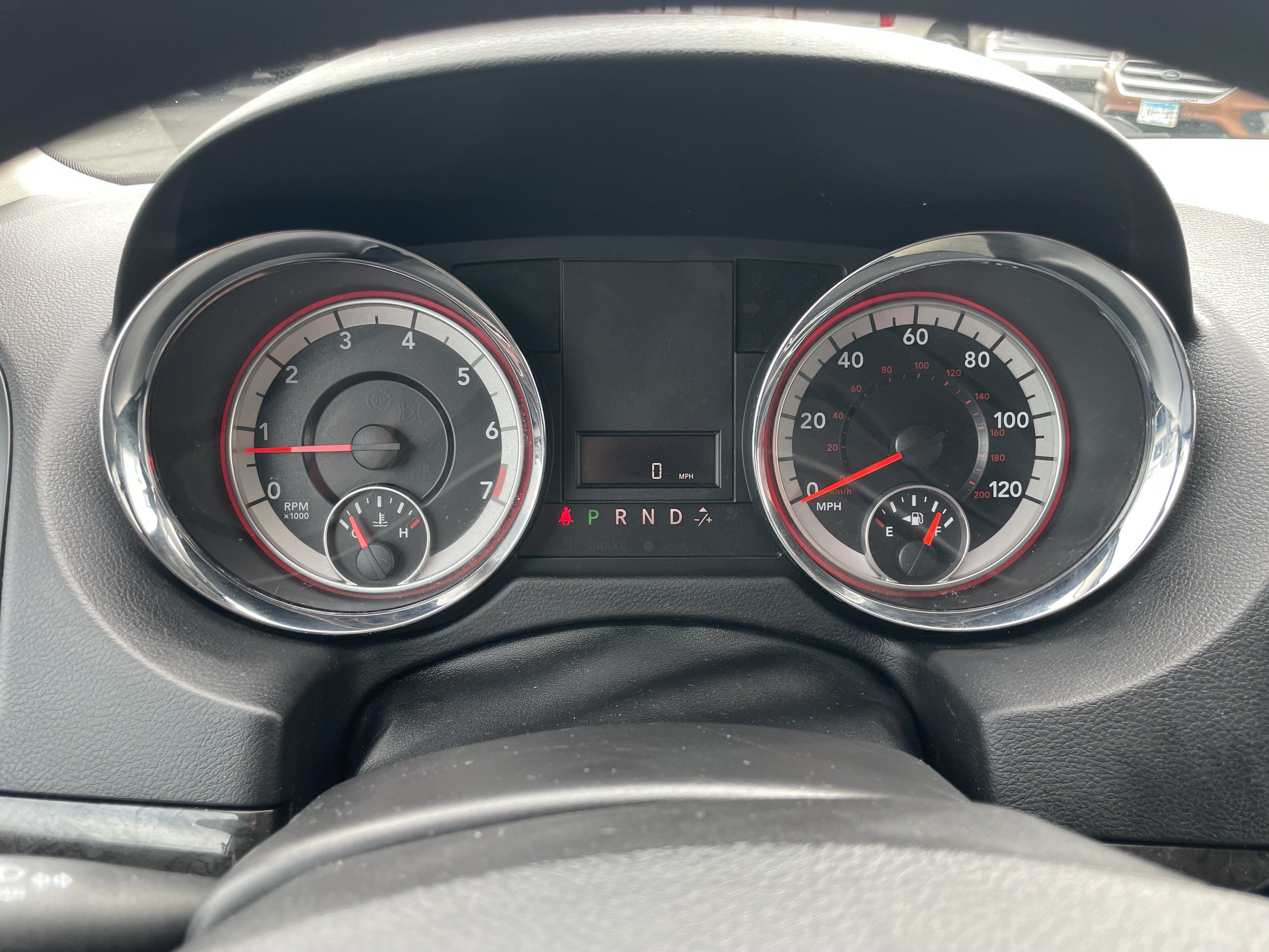Used 2019 Dodge Grand Caravan SE FWD image 18