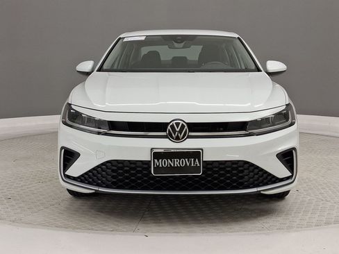 Used 2025 Volkswagen Jetta S FWD image 4