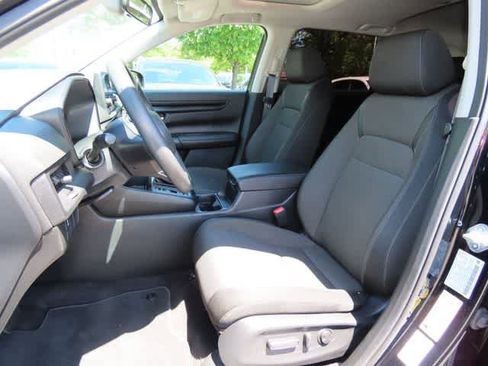 Used 2024 Honda CR-V EX image 12