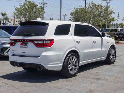 Certified 2022 Dodge Durango R/T w/ Tow 'N Go Package AWD/4WD image 4