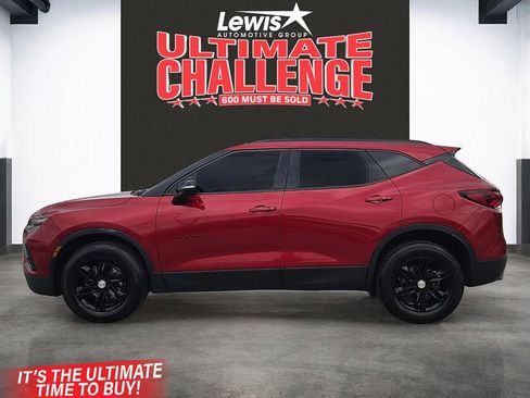 Used 2021 Chevrolet Blazer LT image 2