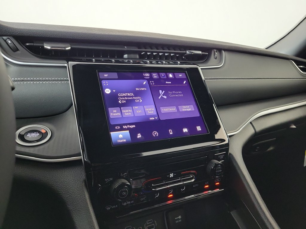 New 2026 Jeep Grand Cherokee Laredo RWD image 19