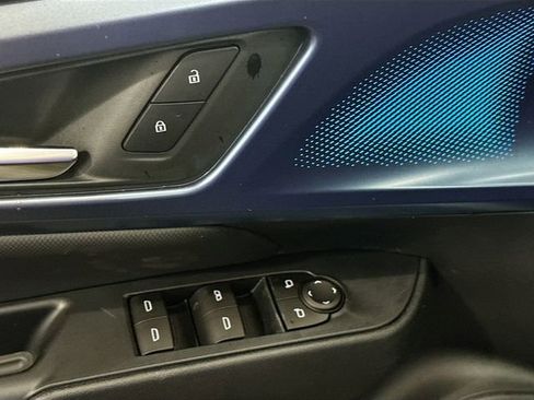 New 2026 Chevrolet Equinox EV LT image 19