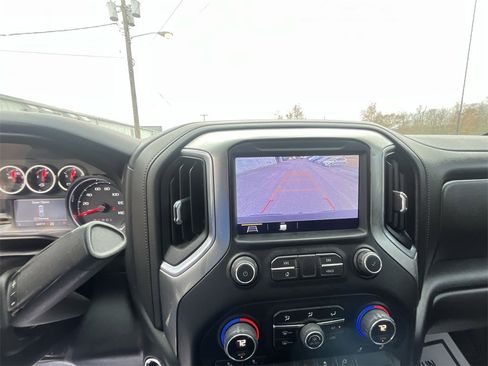 Used 2019 Chevrolet Silverado 1500 RST w/ All-Star Edition image 17