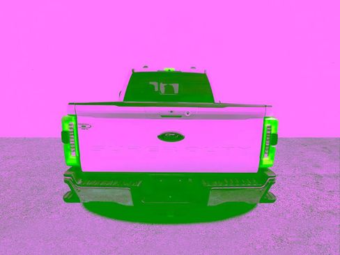 Used 2023 Ford F350 Lariat w/ Lariat Ultimate Package AWD/4WD image 6