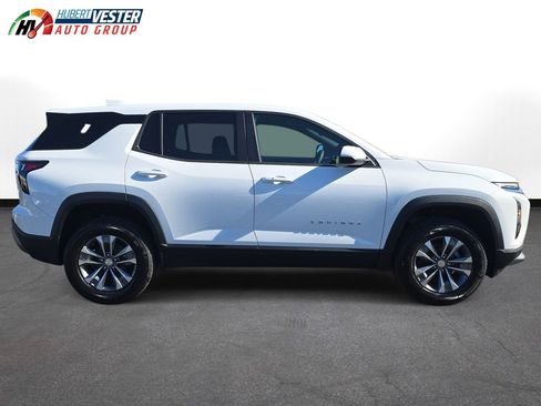 New 2026 Chevrolet Equinox LT image 5