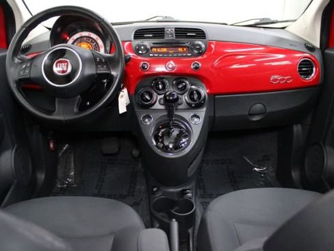 Used 2015 FIAT 500 Pop image 2
