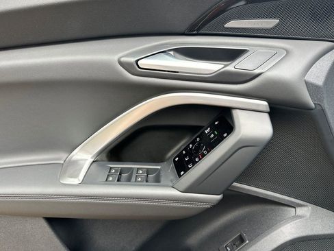 New 2025 Audi Q5 Premium Plus image 10