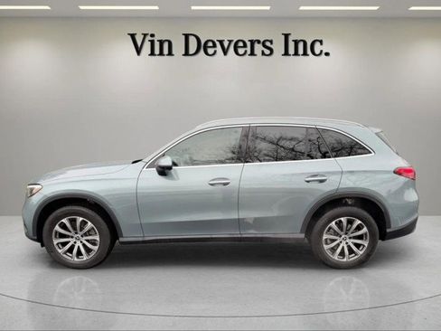 Used 2025 Mercedes-Benz GLC 300 4MATIC image 5