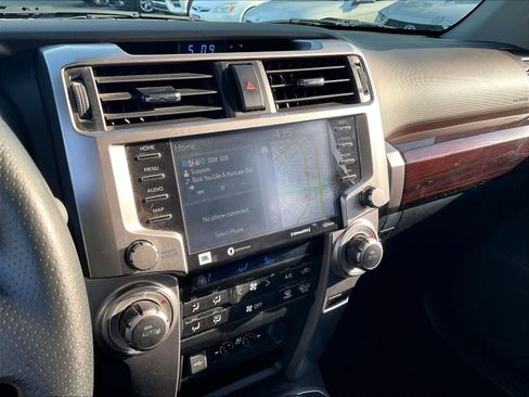 Used 2020 Toyota 4Runner Limited image 23