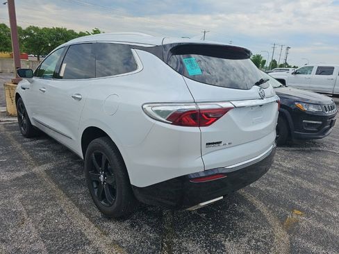 Used 2023 Buick Enclave Essence w/ Experience Buick Package FWD image 16