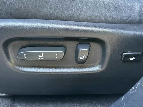 Used 2011 Lexus RX 350 2WD w/ Premium Pkg image 23