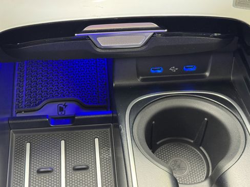 Used 2023 Mercedes-Benz S 500 4MATIC w/ AMG Line image 39