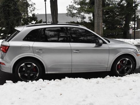 Used 2019 Audi SQ5 Prestige w/ Prestige Package image 10