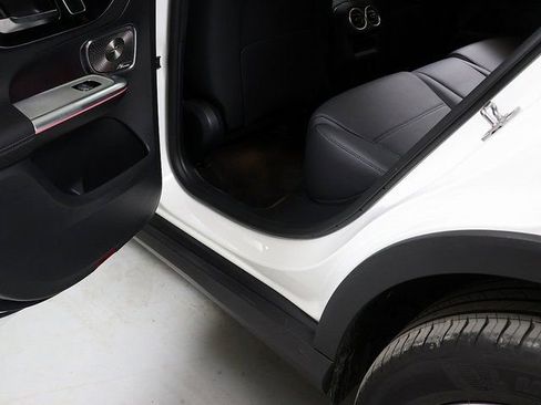 Certified 2026 Mercedes-Benz GLC 300 4MATIC image 28