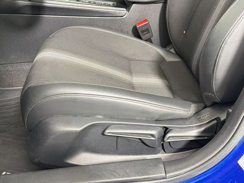 Used 2023 Honda Civic Sport image 11