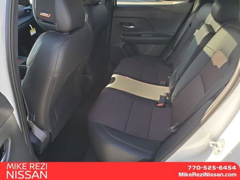 New 2026 Nissan Kicks SR w/ SR Premium Package FWD image 8