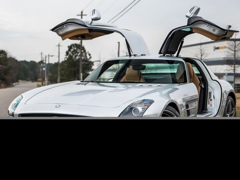 Used 2011 Mercedes-Benz SLS AMG Coupe image 1