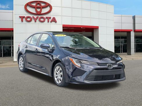 Certified 2024 Toyota Corolla LE FWD image 1