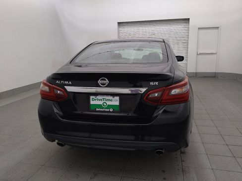 Used 2018 Nissan Altima 2.5 SR FWD image 7