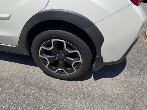 Used 2014 Subaru Crosstrek 2.0i Premium image 8