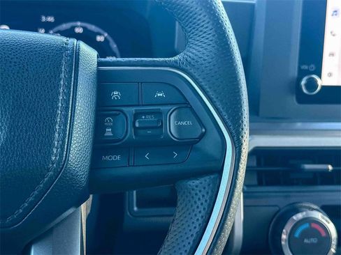 Used 2024 Toyota Tacoma TRD Off-Road image 27