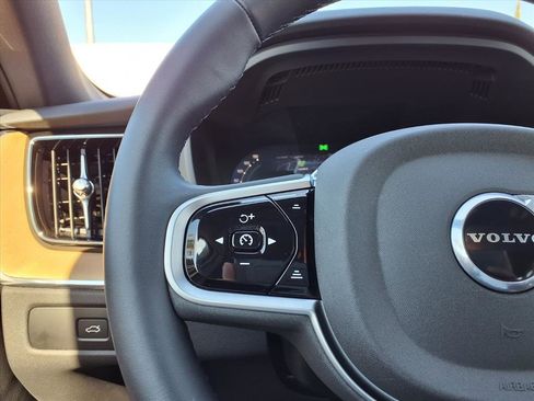 New 2026 Volvo XC60 B5 Core w/ Protection Package Premier image 16
