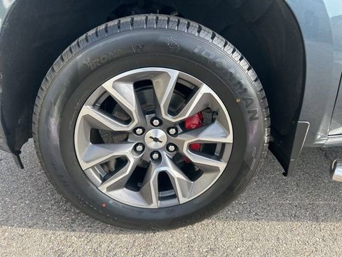 Used 2019 Chevrolet Silverado 1500 RST w/ All-Star Edition RWD image 32