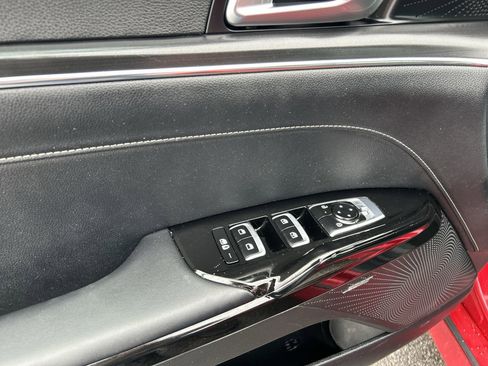 Used 2025 Kia K5 GT-Line w/ GT-Line Premium Package image 18
