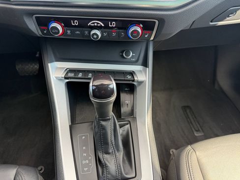 Used 2025 Audi Q3 2.0T Premium AWD/4WD image 11