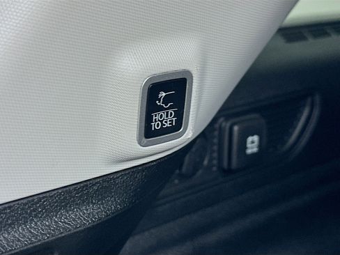 Used 2022 Jeep Grand Cherokee Limited 4xe w/ MOPAR Finishing Package image 31