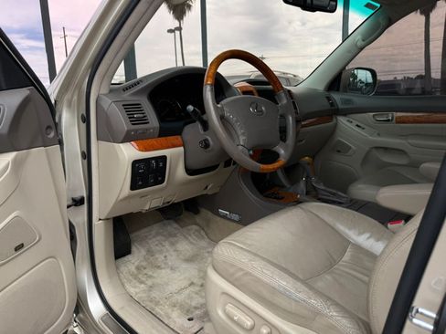 Used 2007 Lexus GX 470 AWD/4WD image 41