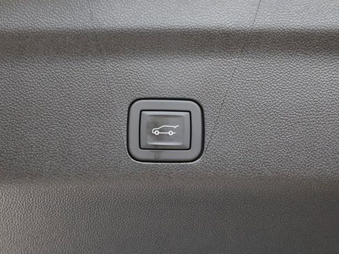 Certified 2025 Cadillac Escalade V w/ LPO, ONYX Package image 37