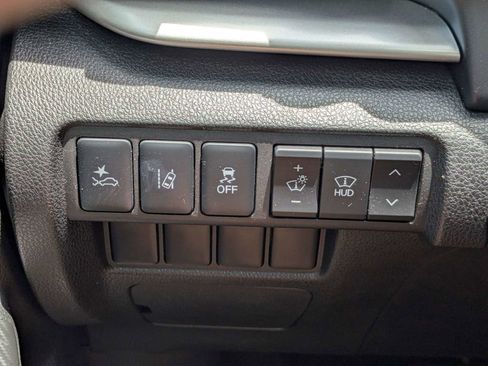 Used 2023 Mitsubishi Eclipse Cross SEL AWD/4WD image 27