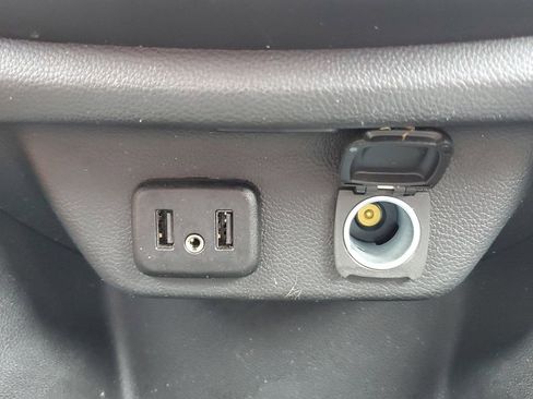 Used 2022 Chevrolet Traverse LT w/ LPO, Cargo Package image 27