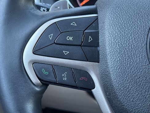 Used 2014 Jeep Grand Cherokee Limited AWD/4WD image 13