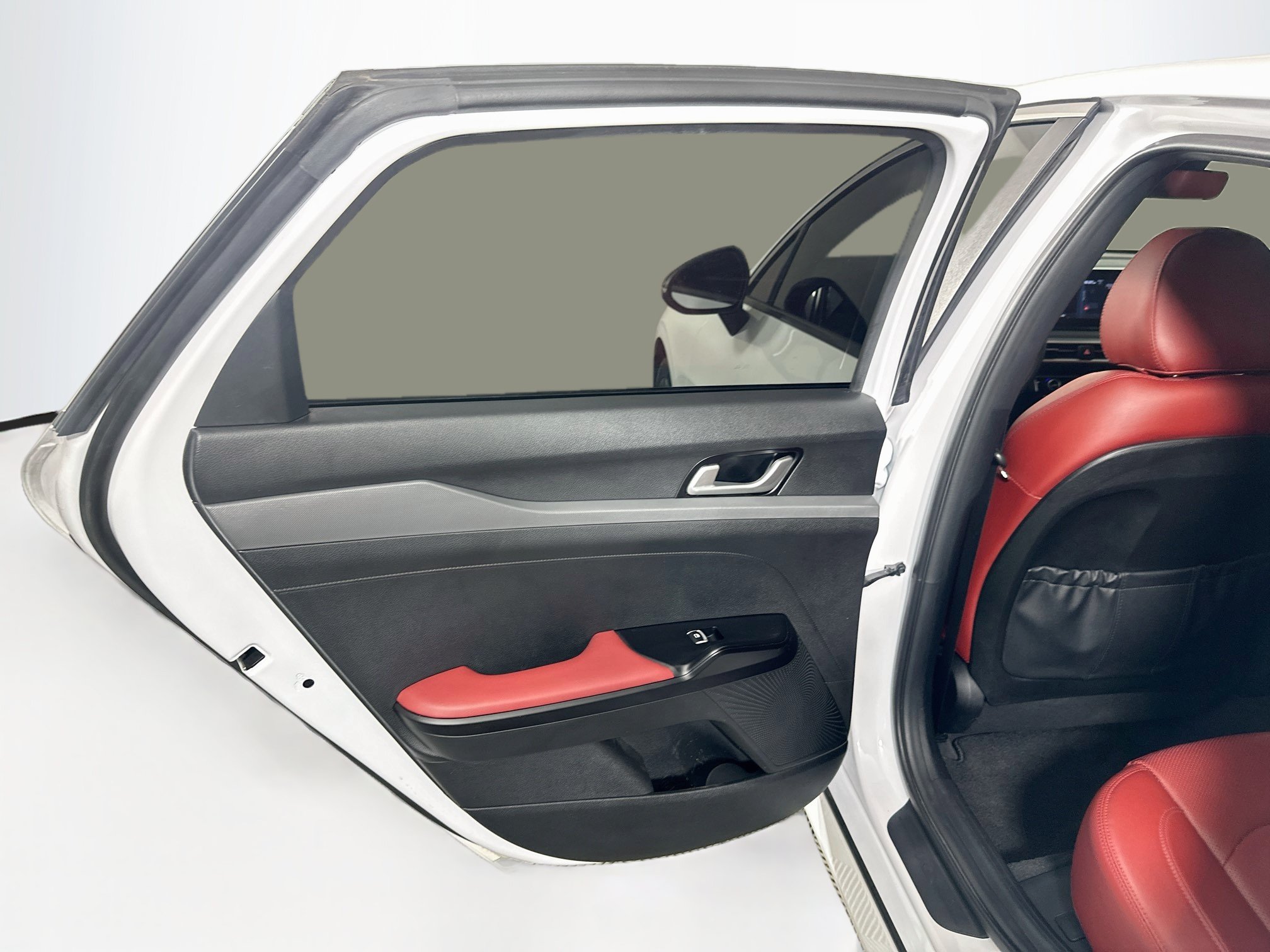 Used 2024 Kia K5 GT-Line w/ GT-Line Premium Package FWD image 26