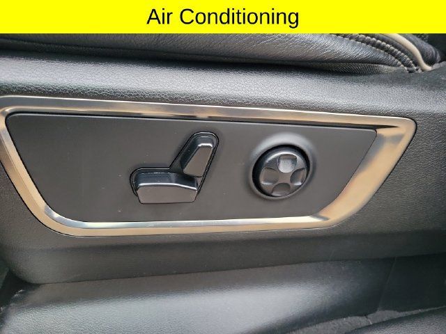 Used 2019 RAM 1500 Limited AWD/4WD image 23