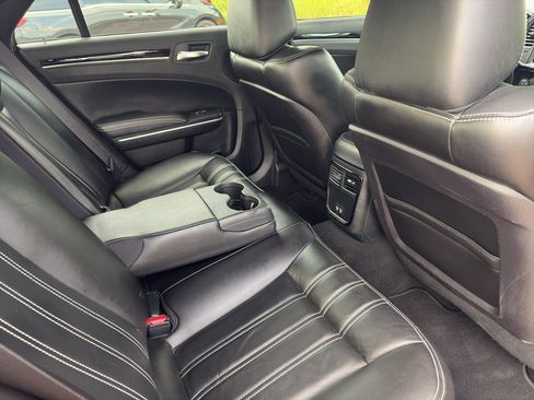 Used 2023 Chrysler 300 S RWD image 11