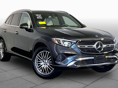 Used 2026 Mercedes-Benz GLC 300 4MATIC image 3