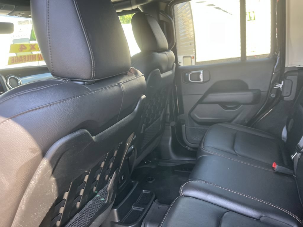 Used 2023 Jeep Wrangler Unlimited Rubicon 392 w/ Trailer Tow Package AWD/4WD image 15