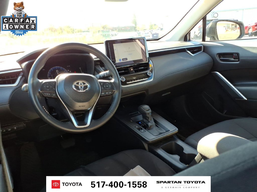Used 2026 Toyota Corolla Cross LE FWD image 13